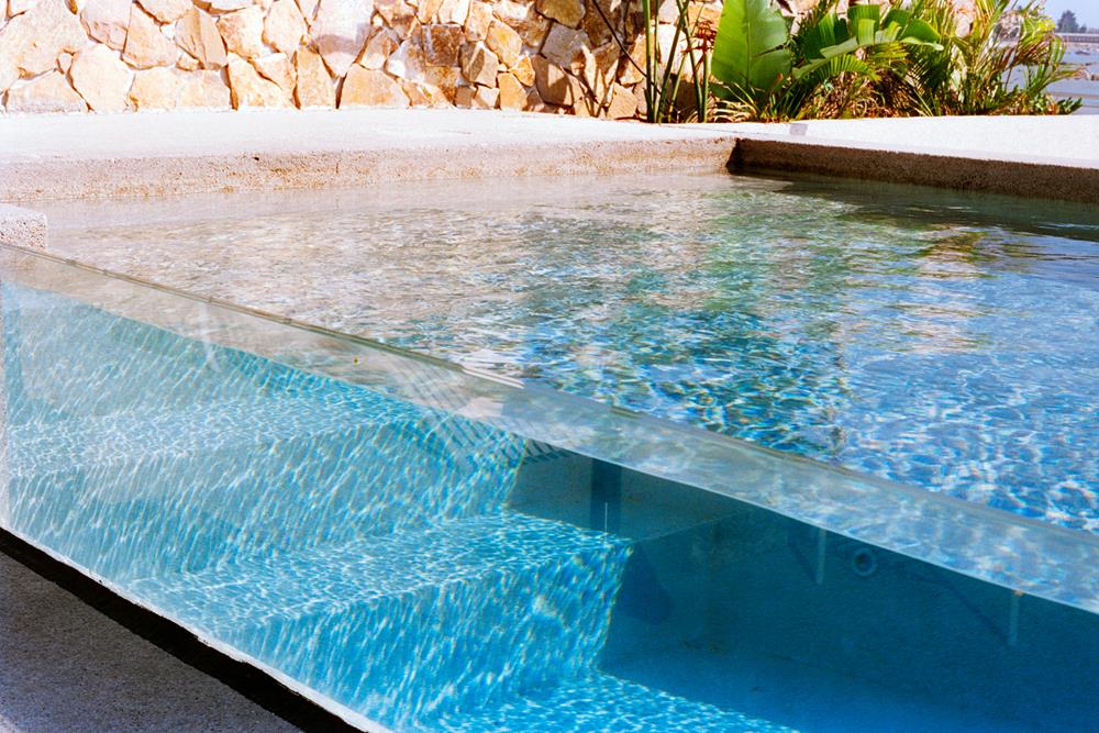 Modern Pool Technology Is Redefining Water Maintenance at Home