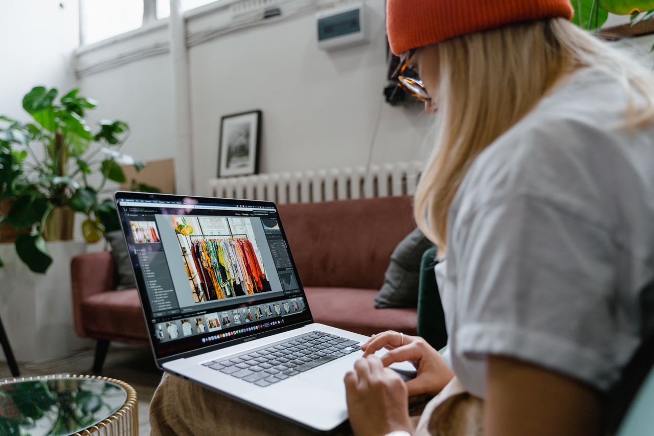 Best AI Tools for Turning Photos Into Videos