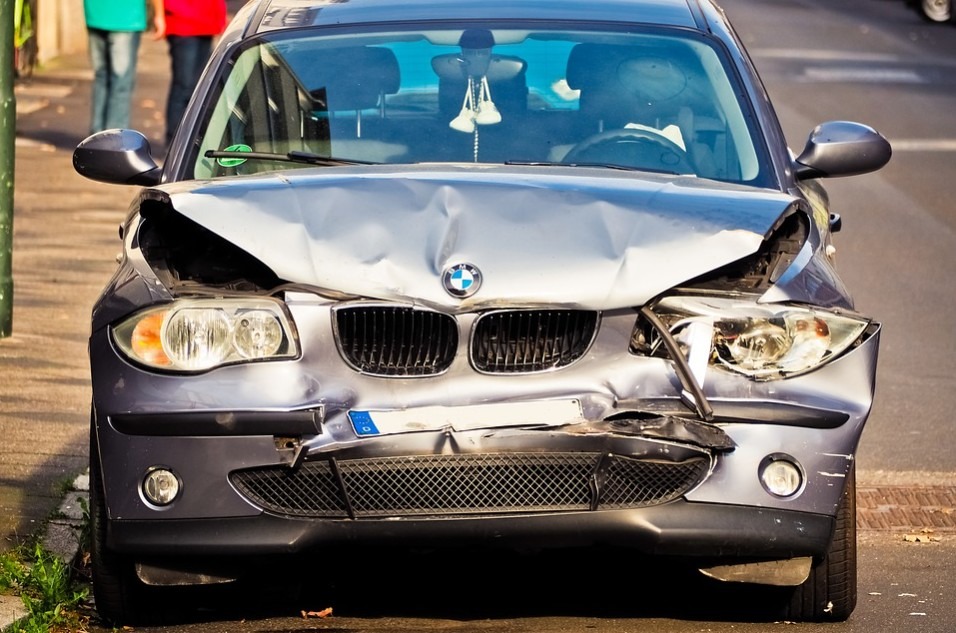 Common Causes of Back and Neck Injuries in Car Accidents